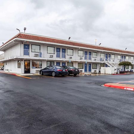 Motel 6-North Richland Hills, Tx ภายนอก รูปภาพ