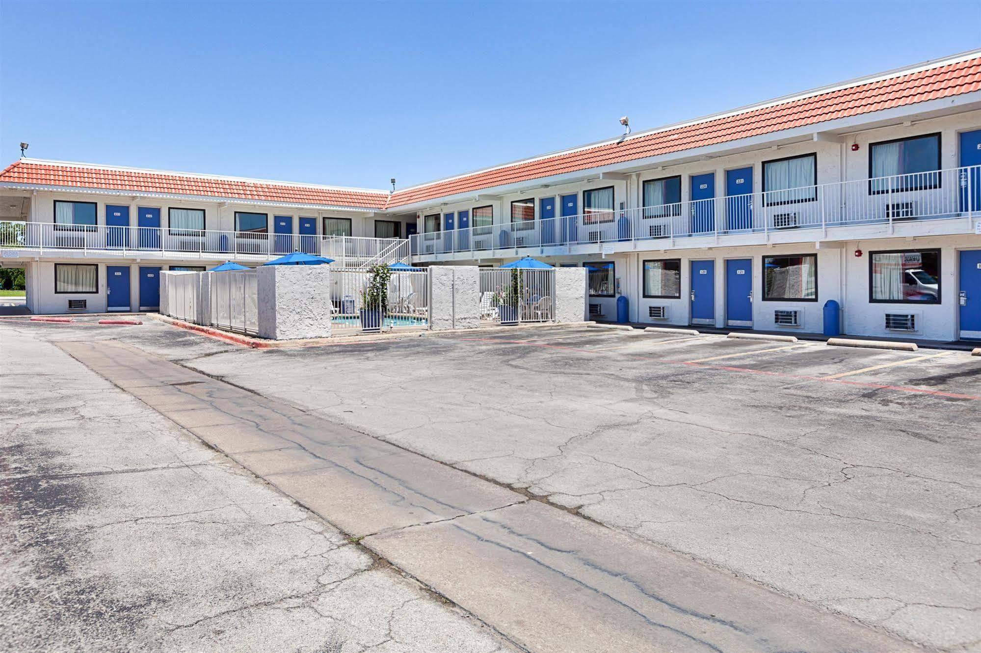 Motel 6-North Richland Hills, Tx ภายนอก รูปภาพ