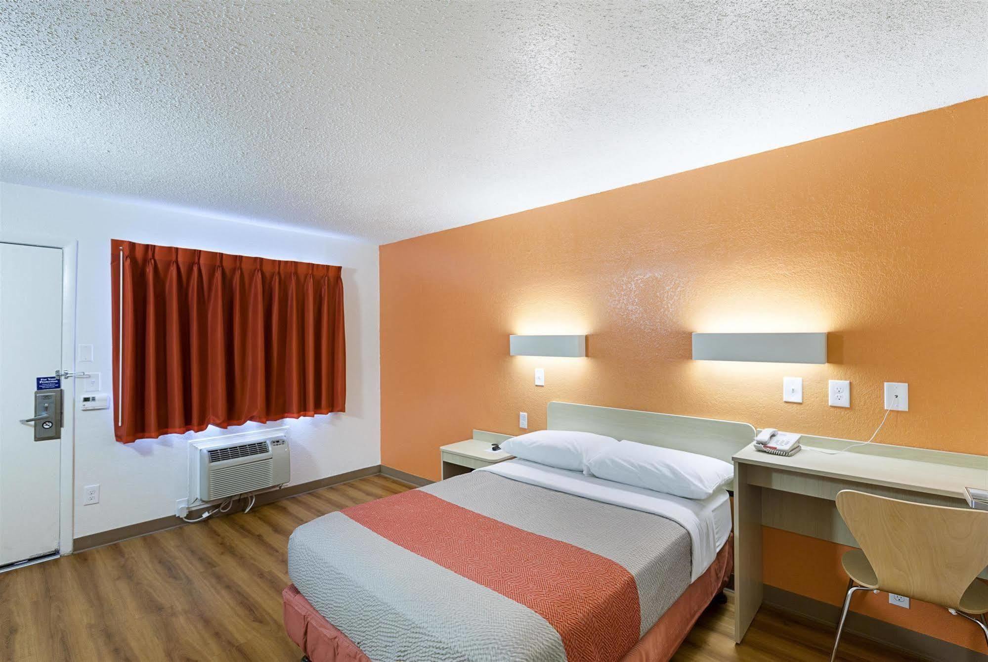 Motel 6-North Richland Hills, Tx ภายนอก รูปภาพ