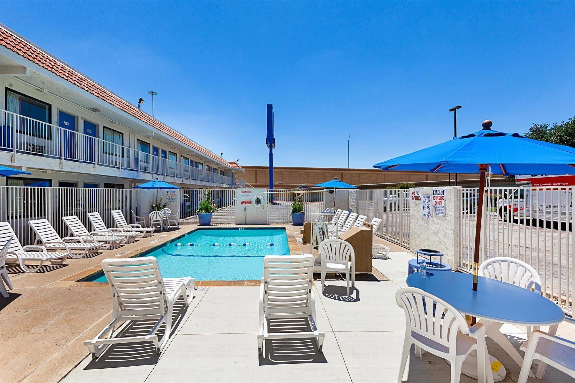 Motel 6-North Richland Hills, Tx ภายนอก รูปภาพ