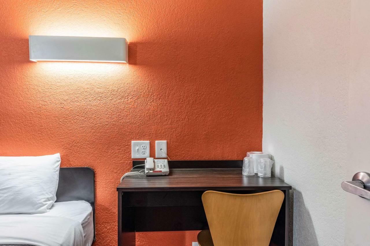 Motel 6-North Richland Hills, Tx ภายนอก รูปภาพ